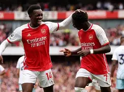 半岛体育-罗恩韦斯莱真名