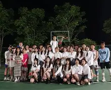 争夺冠军的决赛有语病吗